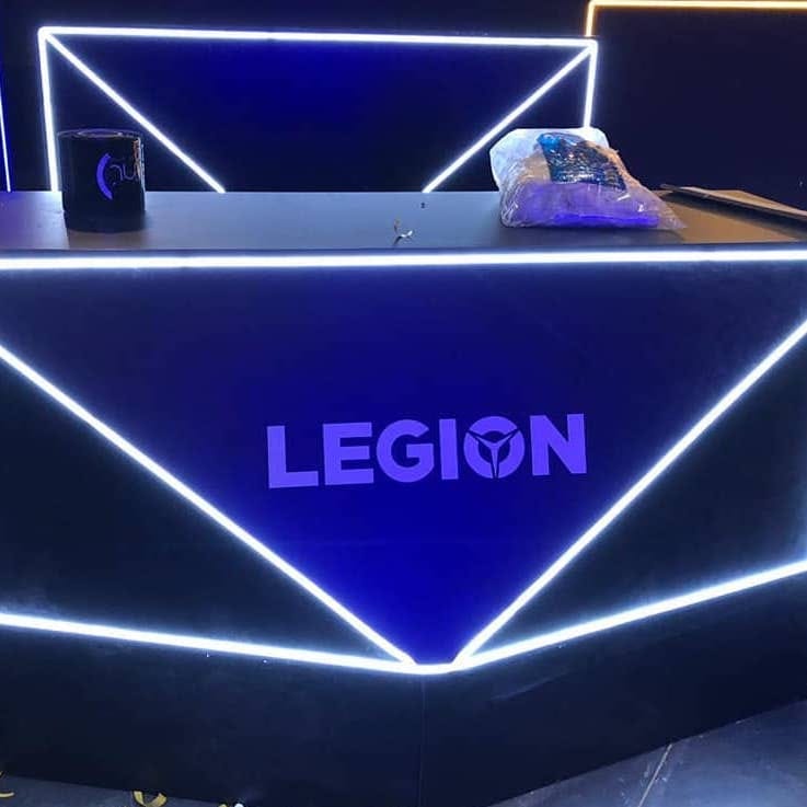 Display Balcão Legion